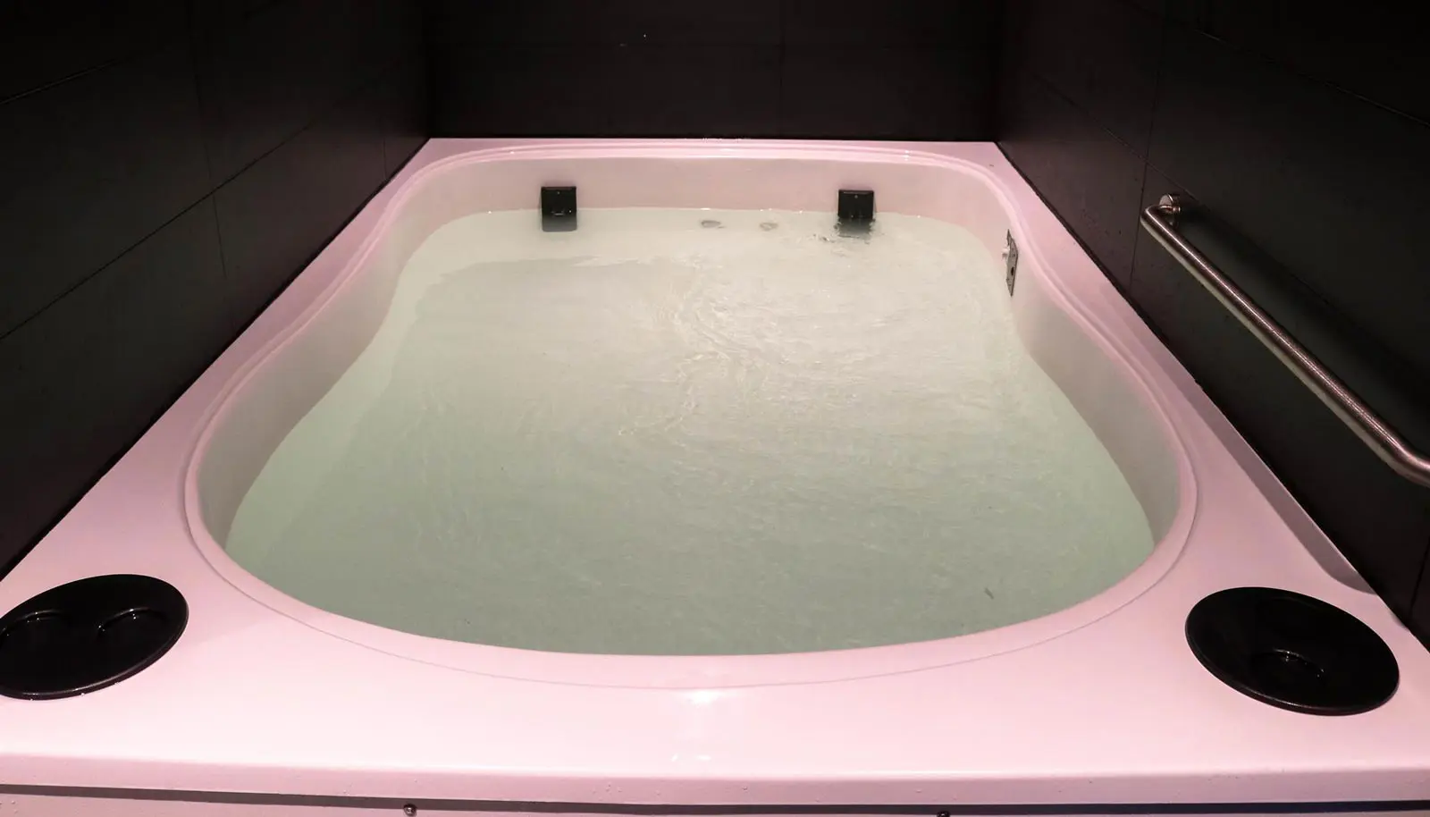 Sensory Deprivation Tank